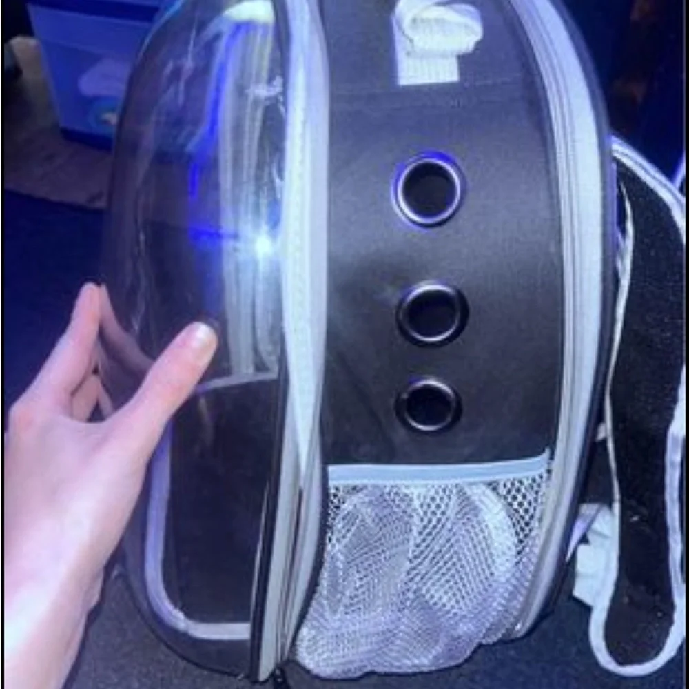 Cat carrier backpack